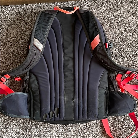 The North Face Borealis Backpack - Picture 3 of 13